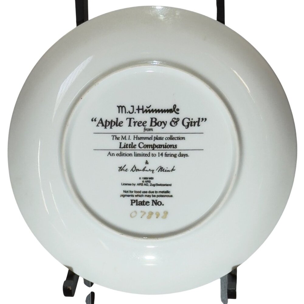 M.J. Hummel "Apple Tree Boy & Girl" Plate Limited Edition Danbury Mint - Picture 2 of 9